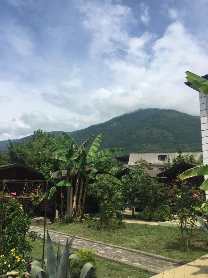 Комплексы для отдыха с коттеджами/бунгало Cottages in Gagra Гагра-40