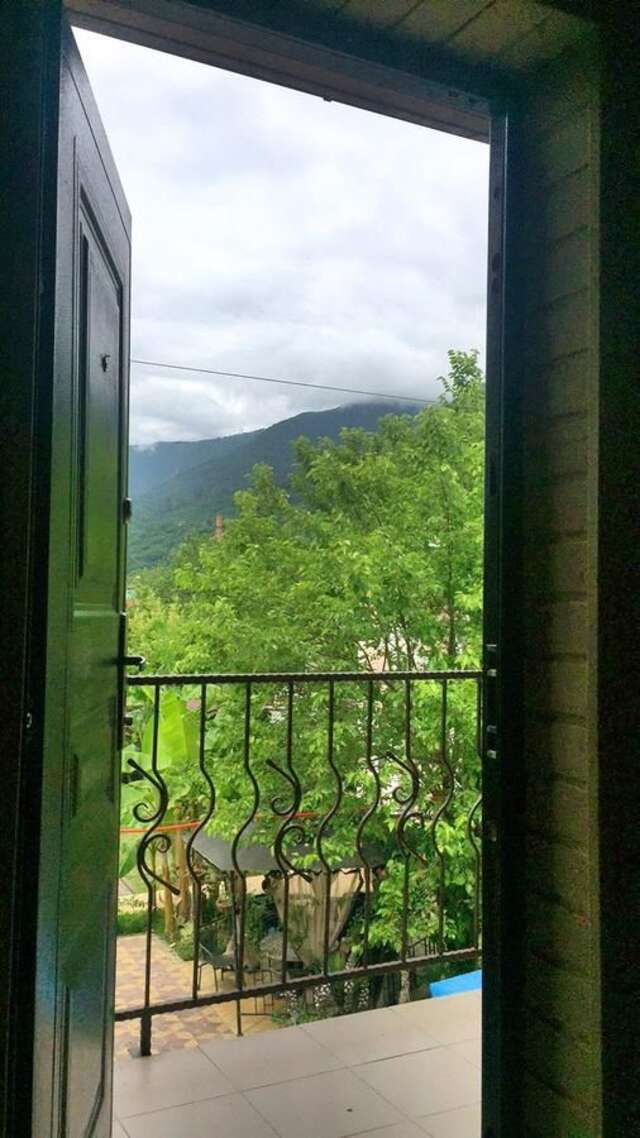 Комплексы для отдыха с коттеджами/бунгало Cottages in Gagra Гагра-35